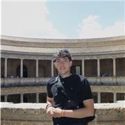 Estudiante de arquitectura que imparte clases de cualquier asignatura.